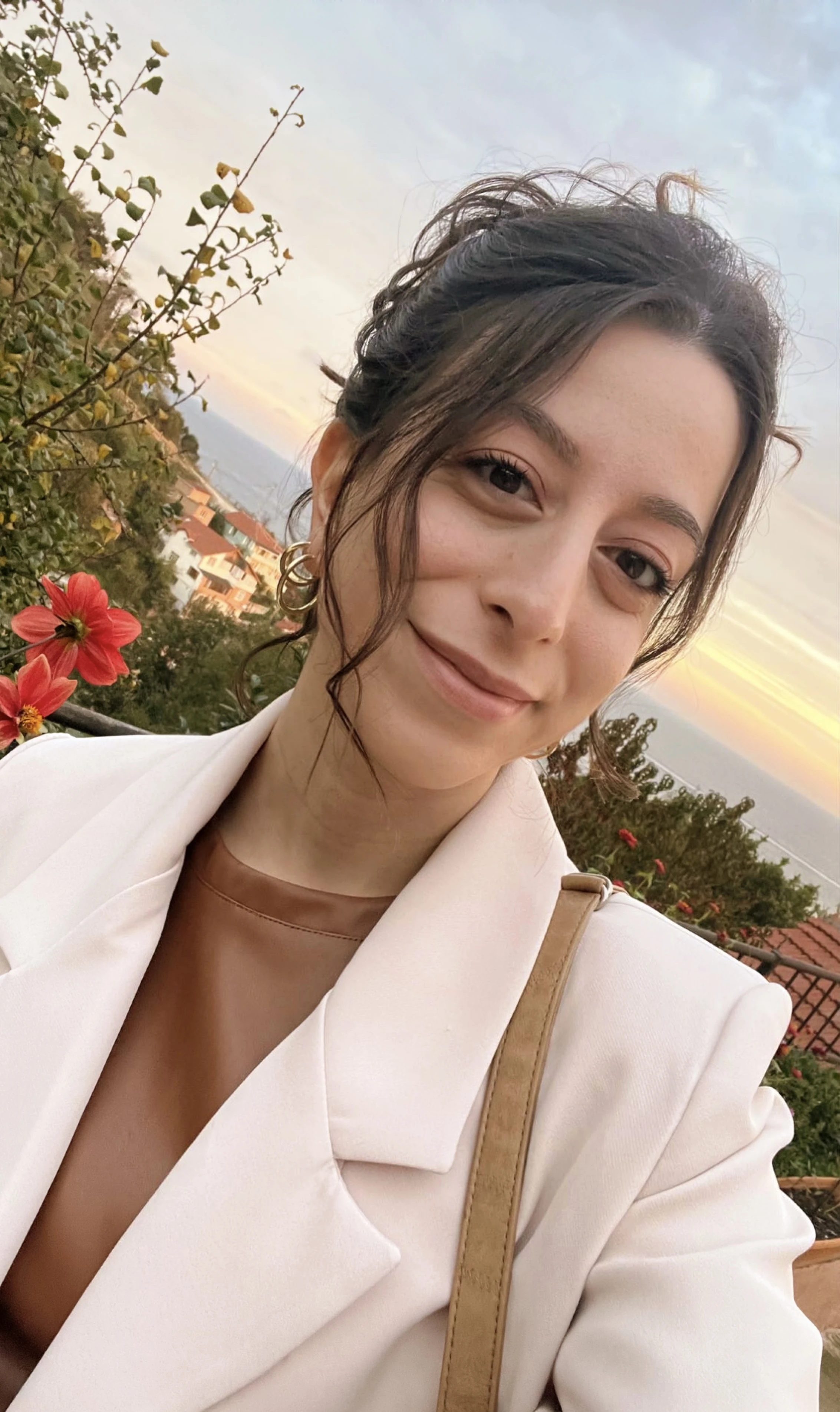 Özge Aydın